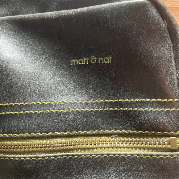 Matt and Nat VEGAN Briefcase Black and Green - Picture 4 of 6
